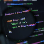 JSON vs TOON vs VSC: ¿Cuál es el mejor formato de datos? Código JSON